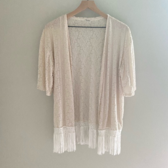 Tops - Velvet cream‎ kimono open cardigan with fringe